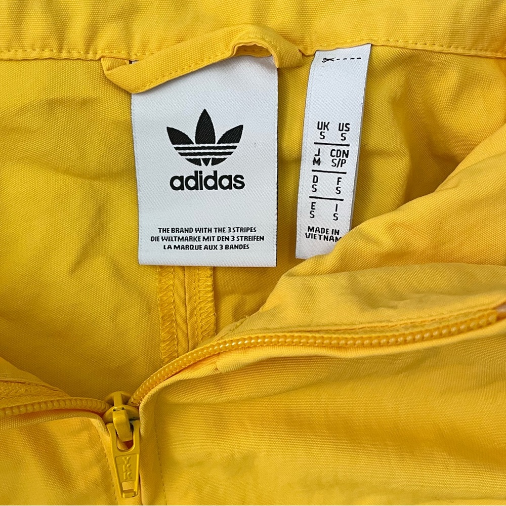Adidas jacket - Picture 3 of 3